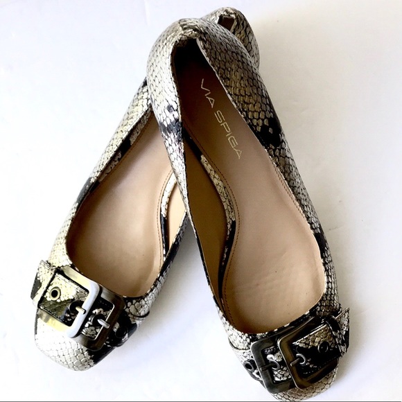 Via Spiga Metallic Python Leather Buckle Flats - Picture 5 of 7